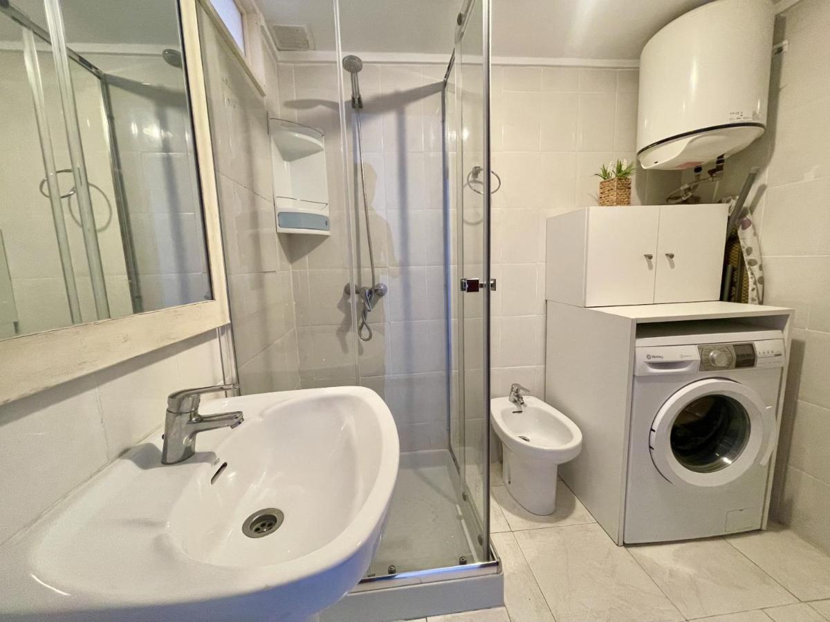 Albatros Apartment ベニドルム エクステリア 写真